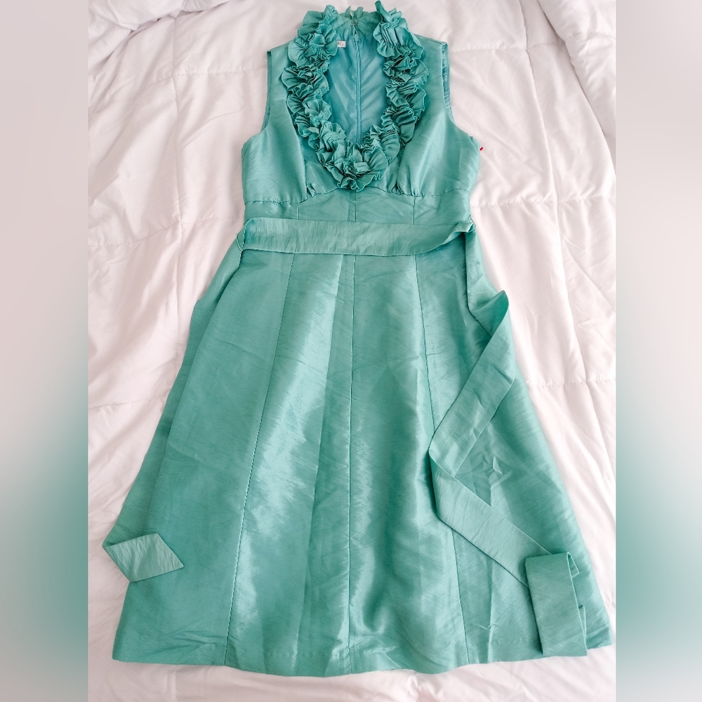 Maddy London Turquoise Sleeveless V-Neck Dress